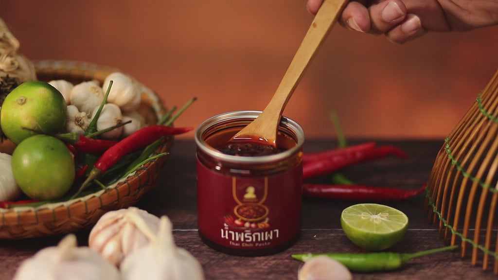 Maekhun Original Thai Roasted Chili Paste – Less Sweet, Medium Spicy, Made with Rice Bran Oil