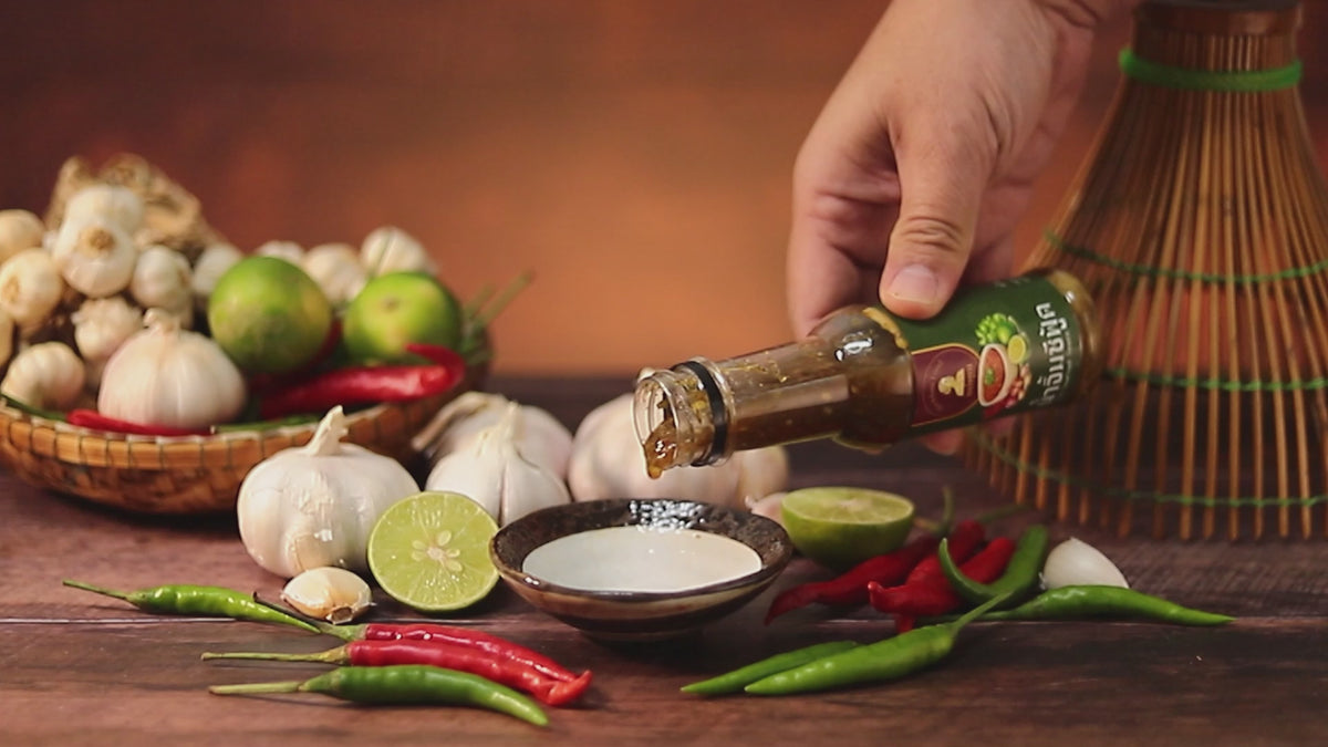 Thai Seafood Dipping Sauce: Medium Spicy